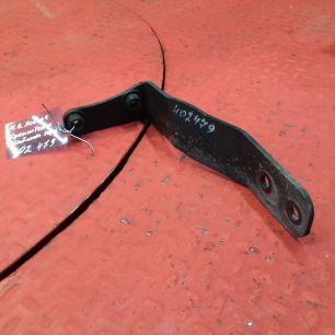 9303100669 MERCEDES Кронштейн кабины передний, № XF314791