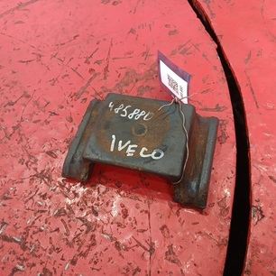 41014688 IVECO Проставка рессоры, № XF485880