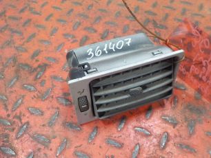500385860 IVECO Дефлектор воздушный, № XF361407