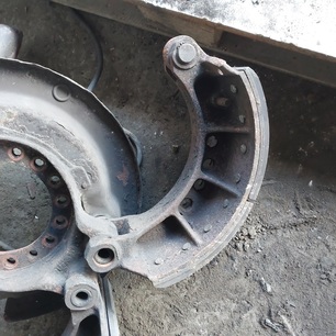 5010097260 RENAULT Колодка тормозная