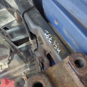 82259153 VOLVO Кронштейн крепления фары, № XF455792