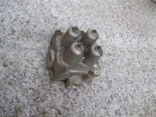 1395945 SCANIA Кран 4-х контурный, № XF8683