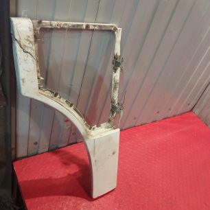 9418990225 MERCEDES Крышка бардачка, № XF438084