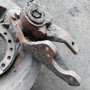 5010260111 RENAULT Кронштейн энергоаккумулятора