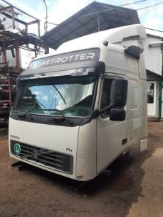 VOLVO Каркас кабины, № XF253154
