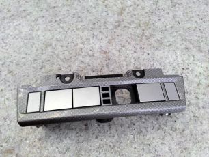8M5113D734AW FORD Накладка торпедо, № XF27578