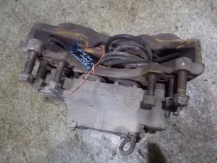 5001866508 RENAULT Суппорт левый, № XF44819