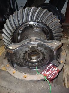 7420836784 RENAULT Редуктор заднего моста, MS17X/RSS1344C, № XF441747