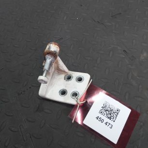 81626906061 MAN Петля двери нижняя левая