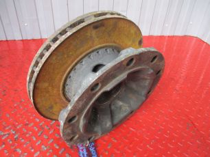 7421022433 RENAULT Ступица передняя, № XF290827