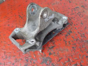20456129 VOLVO Кронштейн кабины передний