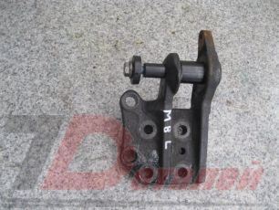 9303172042 MERCEDES Кронштейн торсиона левый