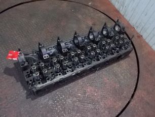 1547931 VOLVO Головка блока, № XF59603