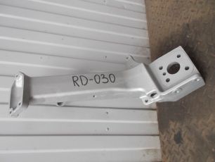 RD030 ETP Кронштейн бампера левый