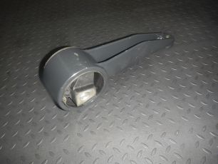 504099961 IVECO Кронштейн кабины передний правый