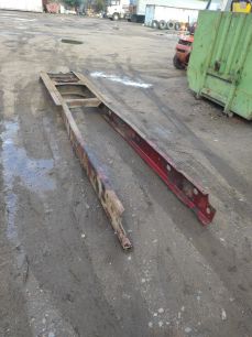 Изображение грузовика