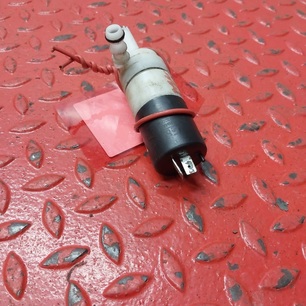 0008604726 MERCEDES Насос омывателя фар, № XF477817