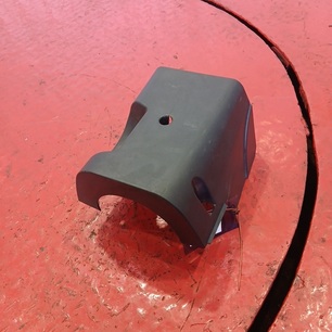 504216801 IVECO Кожух рулевой колонки