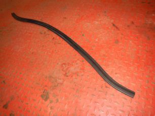 3981865 VOLVO Уплотнитель стекла, № XF420955