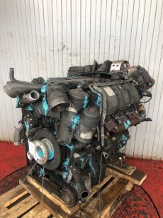 0020106500 MERCEDES Двигатель, OM501