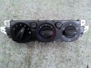 1472304 FORD Блок управления отопителя