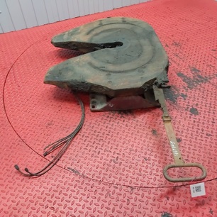 5010228291 RENAULT Седло, № XF461345