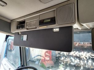 20379109 VOLVO Консоль