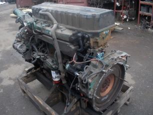 1639652 VOLVO Двигатель, D12D