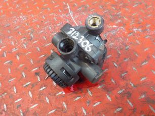 0044298044 MERCEDES Клапан ускорительный, № XF312306