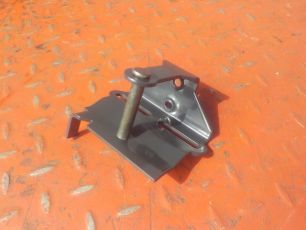 318250 HD-PARTS Ответная часть замка капота