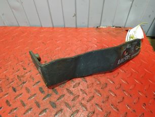 9303100669 MERCEDES Кронштейн кабины передний, № XF385107