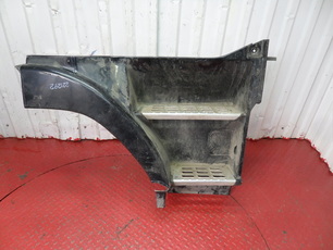 3981764 VOLVO Корпус подножки верхний правый, № XF221292