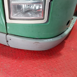 20529741 VOLVO Угол бампера левый, № XF470299