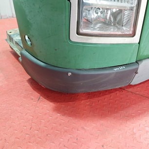 20529742 VOLVO Угол бампера правый, № XF470300