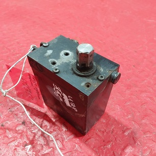 21880299 VOLVO Насос подъема кабины, № XF478356