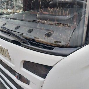 1451270 SCANIA Решетка стеклоочистителя