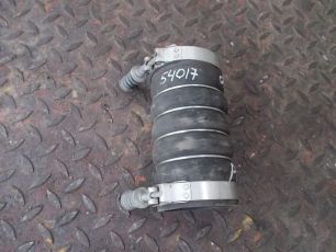 7420953255 RENAULT Патрубок интеркулера