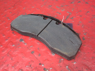 7421496555 RENAULT Колодки тормозные, № XF247755