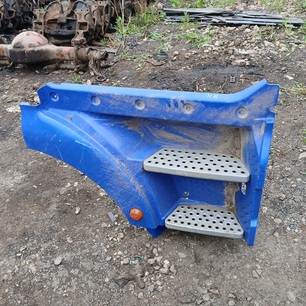 81615100916 MAN Корпус подножки верхний правый, № XF459045