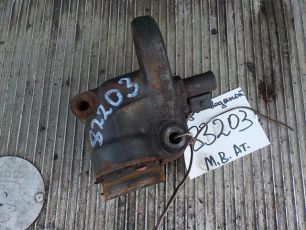 9062031036 MERCEDES Патрубок водяной, № XF83203