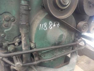 20460562 VOLVO Крышка двигателя, № XF118867