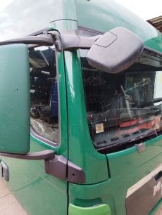 81624100116 MAN Накладка стойки, № XF381002