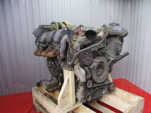 0020106500 MERCEDES Двигатель, OM501