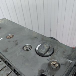 0000100285 MERCEDES Крышка маслозаливной горловины