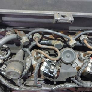 9060700233 MERCEDES Трубка топливная, № XF437238
