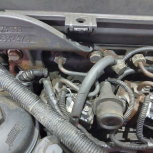 9060700233 MERCEDES Трубка топливная, № XF437240