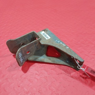 850W417015070 SITRAK\HOWO Кронштейн кабины задний правый