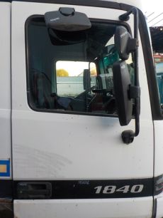 9417200505 MERCEDES Дверь правая, № XF145626