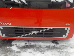 20360266 VOLVO Капот, № XF356920