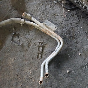 9305000872 MERCEDES Трубка отопителя